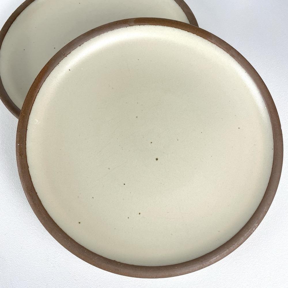 East Fork Pottery Panna Cotta 2 Dinner Plates (10.5") Brown Fleck Tan Rim - Picture 2 of 6
